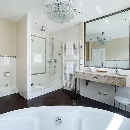 فندق Romantik Kieler Kaufmann 4*